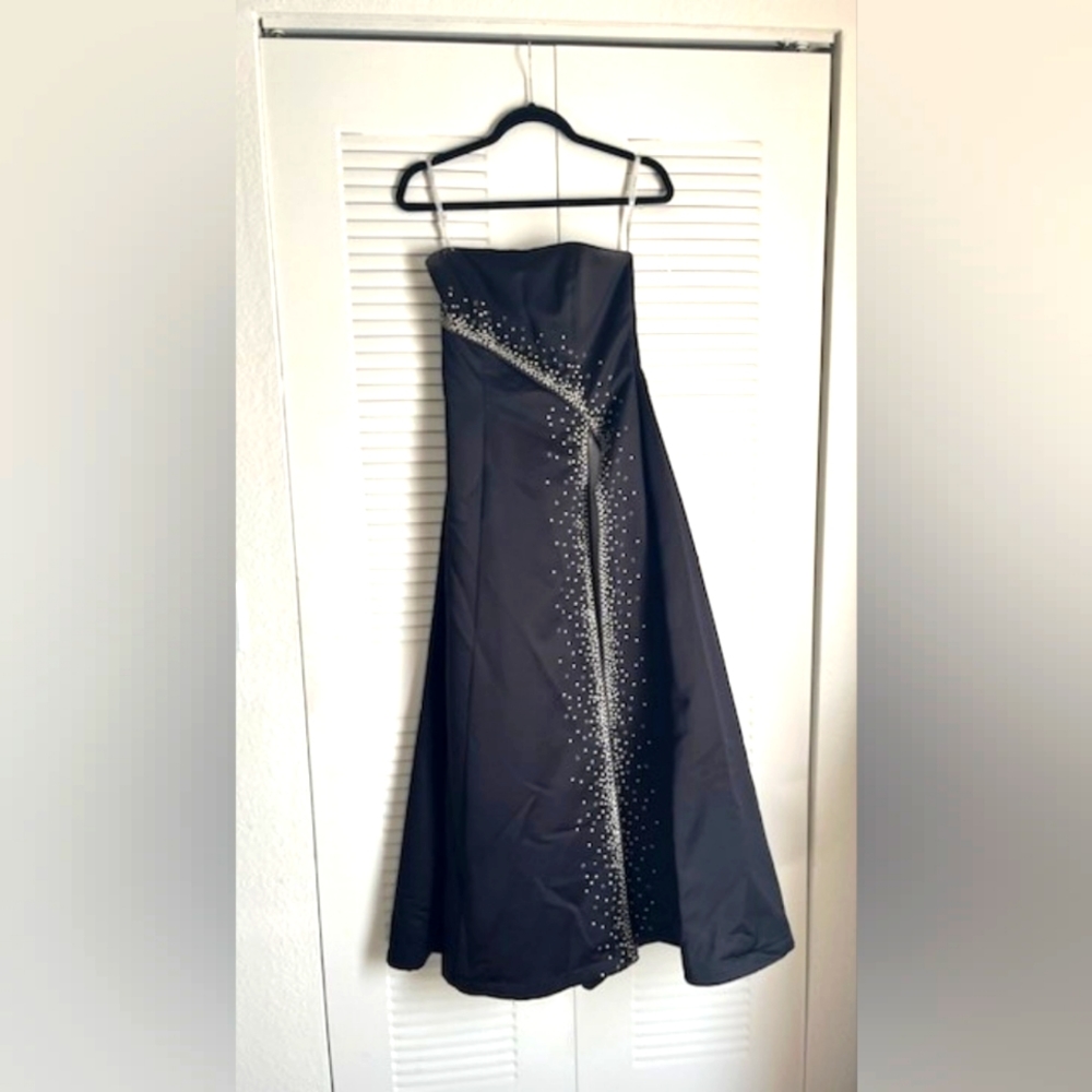 Blk Gown w Rhinestones